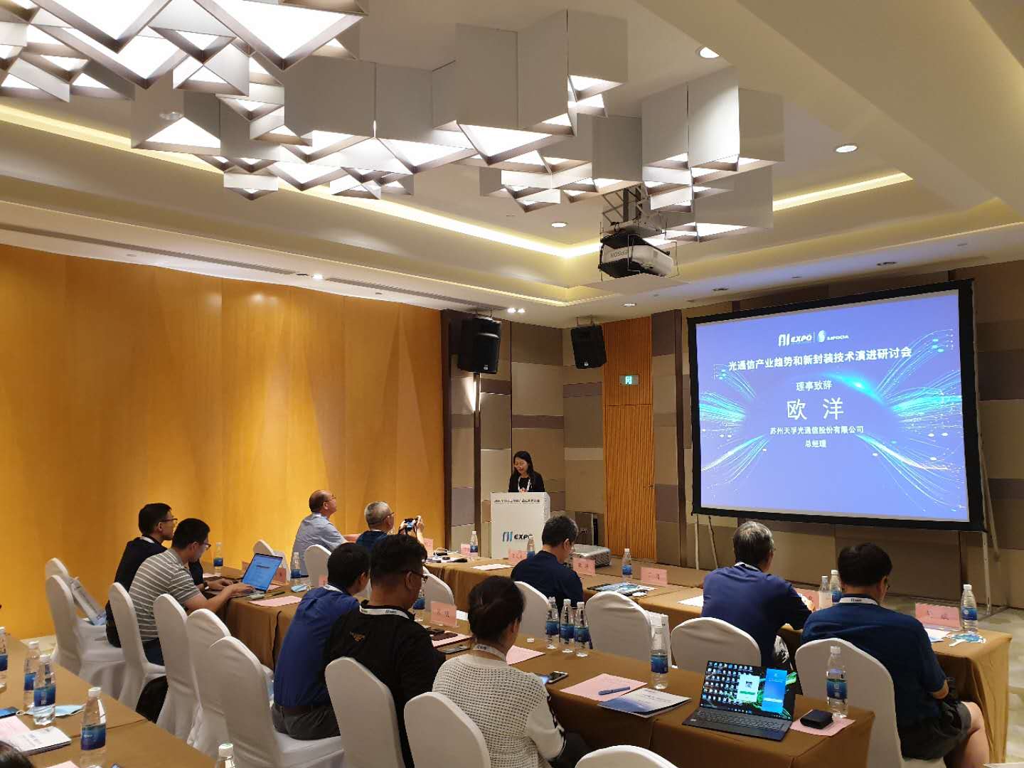 宝马bm1122线路顶级(中国游)有限公司官网